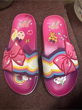 JoJo Siwa Pink Rainbow Slide for kids pet free smoke free home. Open to-offers